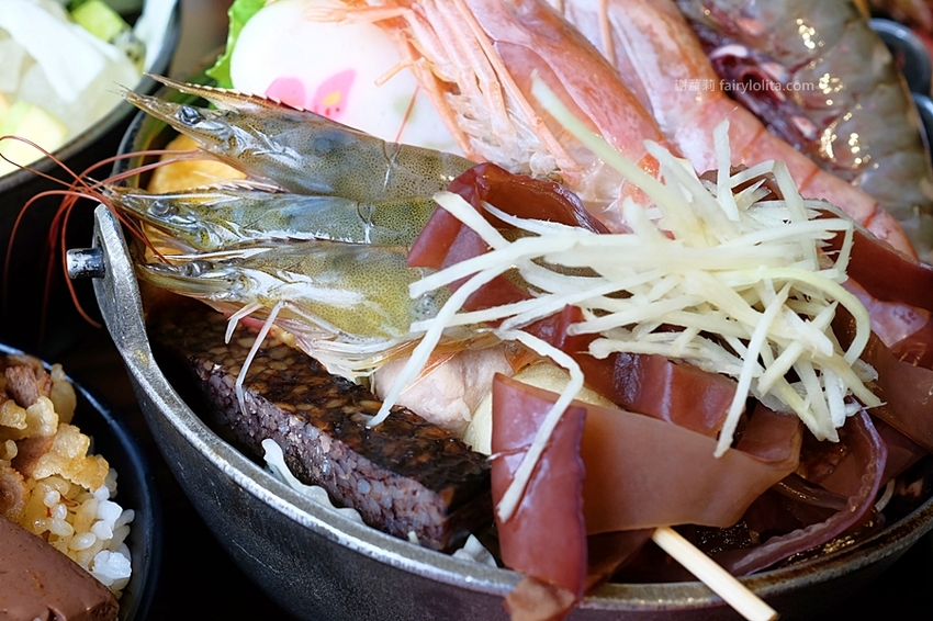 桃園火鍋 | 想吃鍋精緻百元火鍋。平價火鍋140元,爆量獨家蝦爆鍋、挫冰小火鍋,還附免費自助吧吃到飽! @蹦啾♥謝蘿莉 La vie heureuse