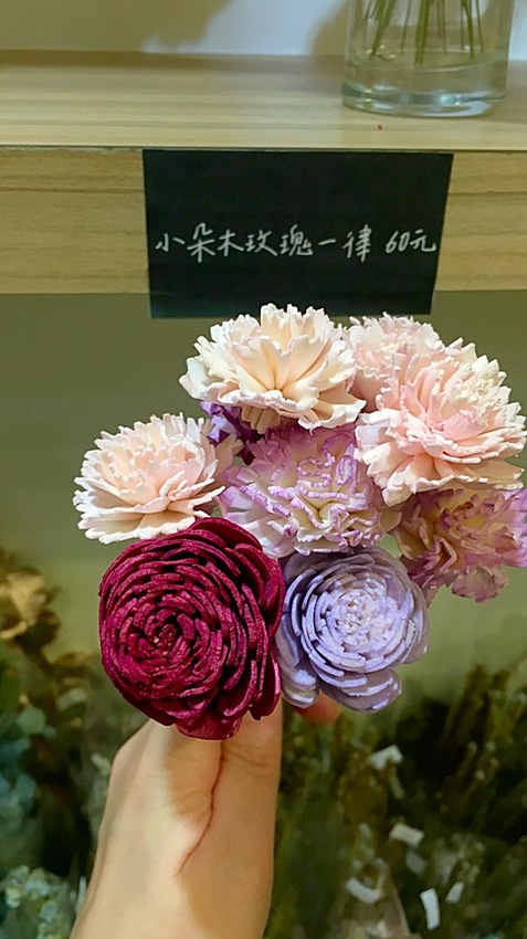 喜歡生活乾燥花,永生花,我不是他媽媽,IG拍照,結婚紀念,紀念日送禮,捷運一日遊,一日輕旅行,網美,法式,韓式,韓系,法式,藍芽喇叭