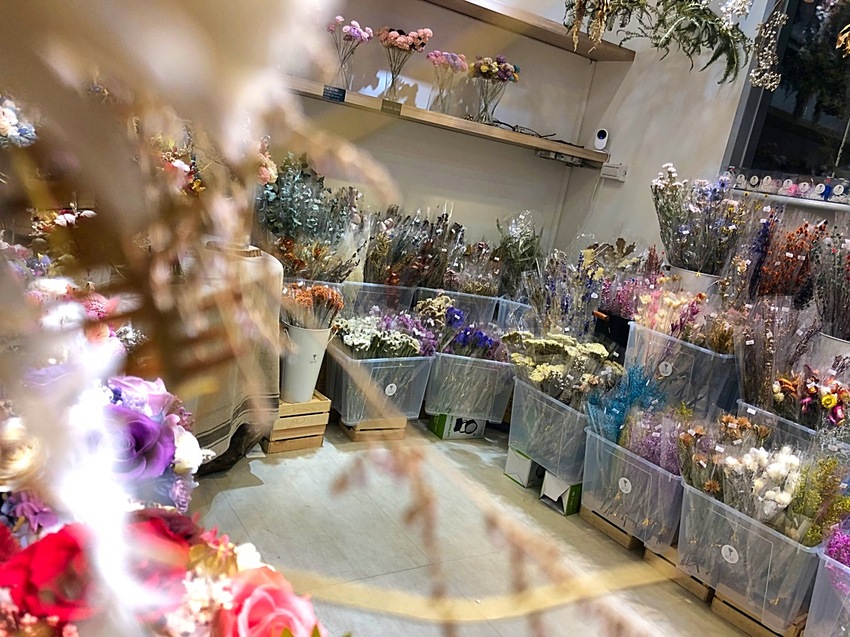 喜歡生活乾燥花,永生花,我不是他媽媽,花禮,送花,永生花,不凋花,手作課,告白,情人節,生日花禮,花語,中山區花店,婚紗,合江街,IG拍照