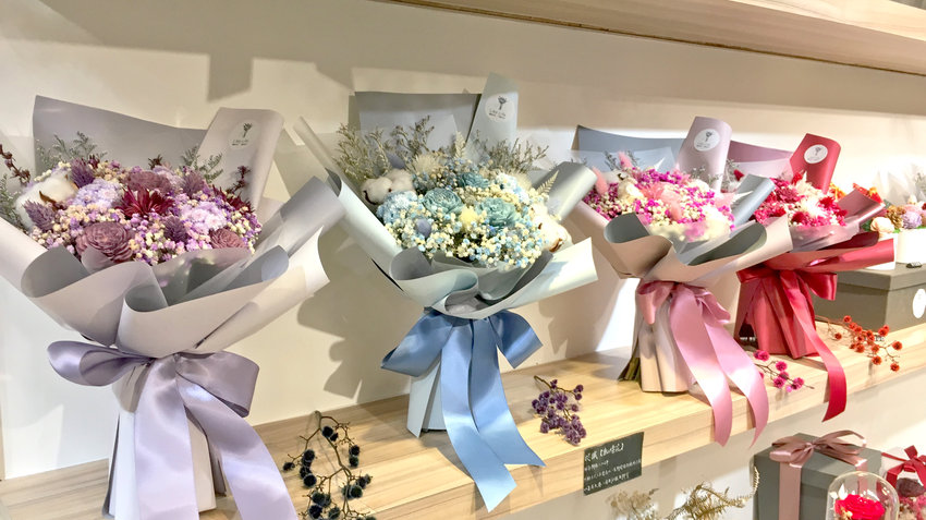 喜歡生活乾燥花,永生花,我不是他媽媽,創意花禮,客製化,客制花禮,乾燥花,永生花,不凋花,紀念花束,手作,花束,婚攝,婚紗攝影,拍照花束