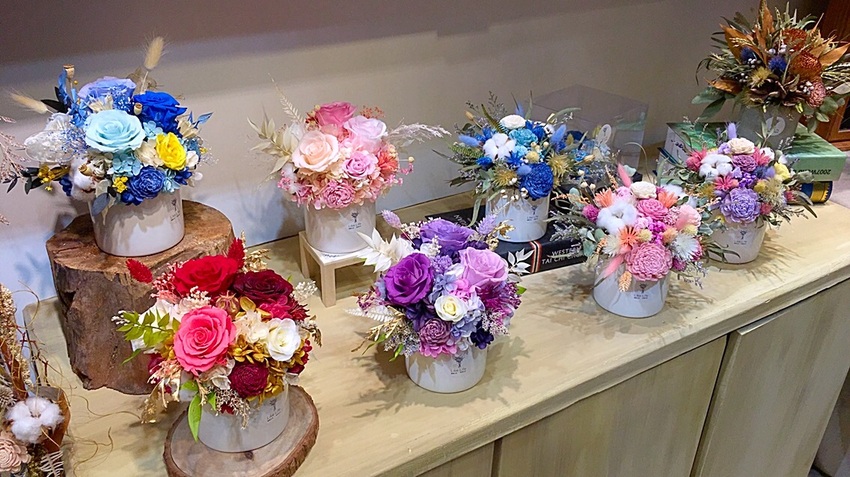 喜歡生活乾燥花,永生花,我不是他媽媽, Like Life,花藝師,花藝證照,拍照道具,暖男送花,探病花禮,婚禮,鮮花,網美牆,IG打卡熱點