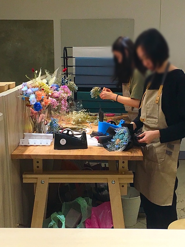 喜歡生活乾燥花,永生花,我不是他媽媽,木玫瑰,花圈,花禮佈置,Like Life,永生花束,婚禮,婚禮小物,永生花玻璃盅罩,日本進口,花材