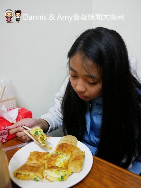 《新竹早餐推薦》美美早點。招牌雙蛋蛋餅真的不錯吃。2019最新菜單價格分享︱新竹民生路美食（ 影片）