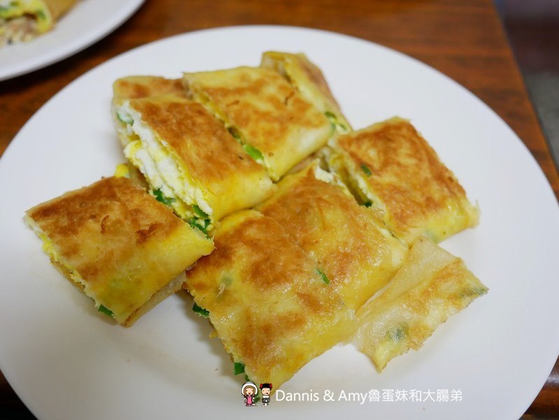 《新竹早餐推薦》美美早點。招牌雙蛋蛋餅真的不錯吃。2019最新菜單價格分享︱新竹民生路美食（ 影片）