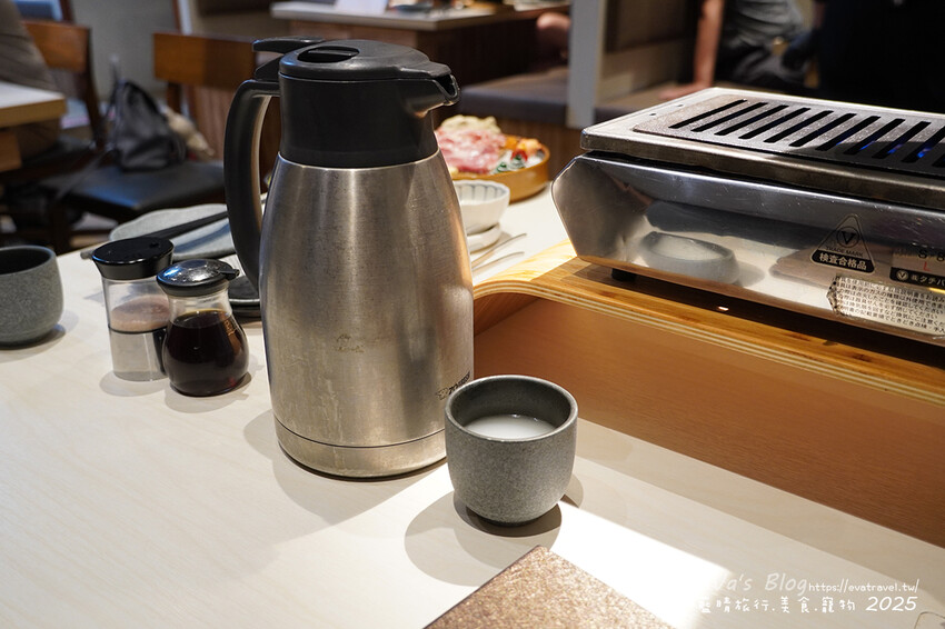 台中西區【台中燒肉推薦】KoDō和牛燒肉-公益店｜專人代烤和牛套餐、生日贈蛋糕飲品、公益路人氣燒烤店。台中燒烤