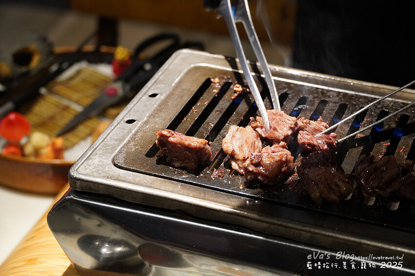 台中西區【台中燒肉推薦】KoDō和牛燒肉-公益店｜專人代烤和牛套餐、生日贈蛋糕飲品、公益路人氣燒烤店。台中燒烤