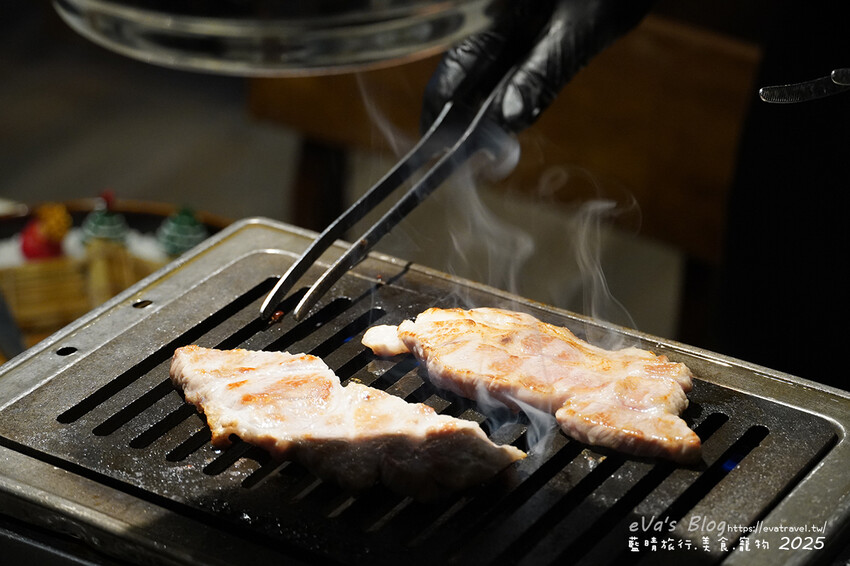 台中西區【台中燒肉推薦】KoDō和牛燒肉-公益店｜專人代烤和牛套餐、生日贈蛋糕飲品、公益路人氣燒烤店。台中燒烤