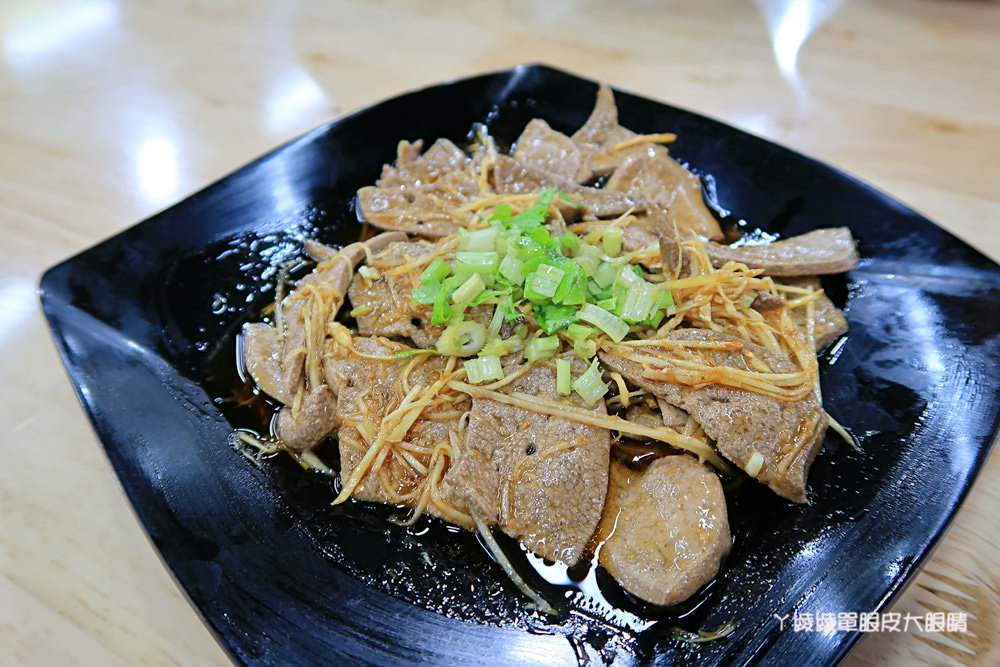 新竹竹蓮市場在地小吃推薦!美食特輯,二樓美食街小吃店家大公開 新竹竹蓮市場在地小吃推薦!美食特輯,二樓美食街小吃店家大公開