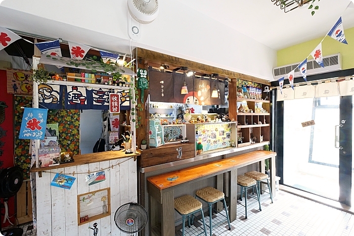 花蓮美食⎪浪花丸 かき氷•島食。文青吃冰打卡聖地，招牌八重山彩熊君X藍色富士山冰。療癒你的心！ @捲捲頭 Wonderful 品味。生活