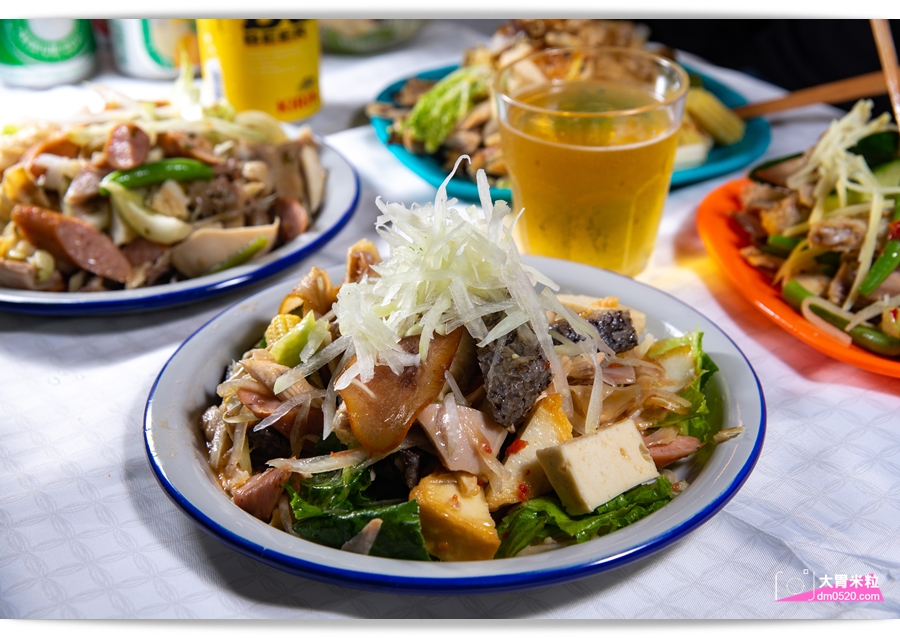 高雄必吃鹽水雞,夏日消暑料理推薦,鮮鹽堂泰式鹽水雞,七賢店,高雄首間94宵夜場,填滿每個飢餓的夜晚,高雄七賢路美食, - 大胃米粒 DAVID & MILLY