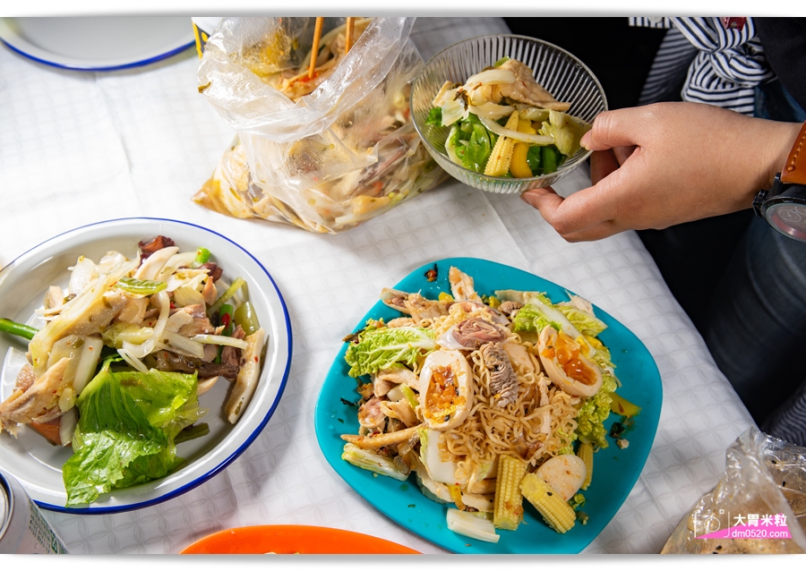 高雄必吃鹽水雞,夏日消暑料理推薦,鮮鹽堂泰式鹽水雞,七賢店,高雄首間94宵夜場,填滿每個飢餓的夜晚,高雄七賢路美食, - 大胃米粒 DAVID & MILLY