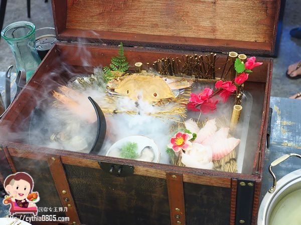 桃園美食-9Floor玖樓鍋物料理-閨蜜套餐物超所值,蒲島太郎的寶藏箱好仙氣 (邀約) @民宿女王芽月-美食.旅遊.全台趴趴走