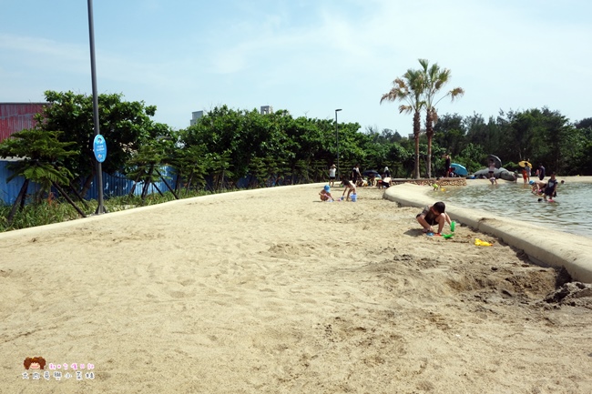 南寮旅遊服務中心 親子沙灘戲水區 (11).JPG