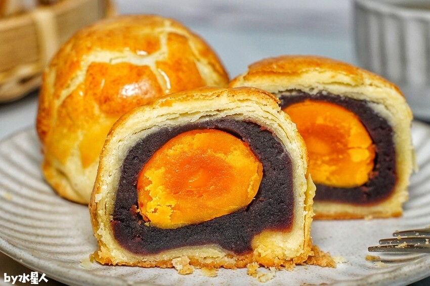 一福堂菠蘿蛋黃酥