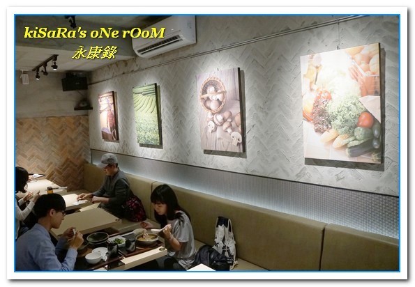 永康錄雞湯:永康商圈養生美食.清爽卻又馨香十足的雞湯料理專賣店──永康錄