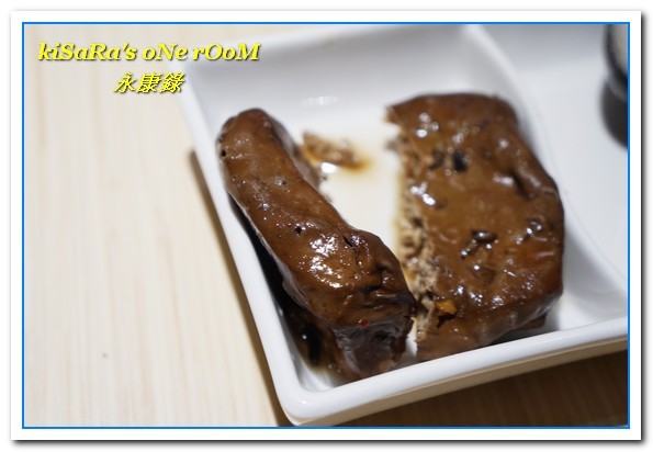 永康錄雞湯:永康商圈養生美食.清爽卻又馨香十足的雞湯料理專賣店──永康錄