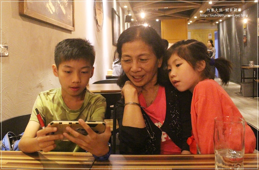 桃園中壢YZY窯主義手拍披薩 34.JPG