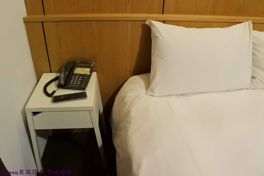 台中市西屯區台中飯店【台中逢甲25行館】住宅區內寧靜放鬆飯店氛圍.陽台房型曬曬暖陽.路口就有停車場公車站│秋紅谷│逢甲