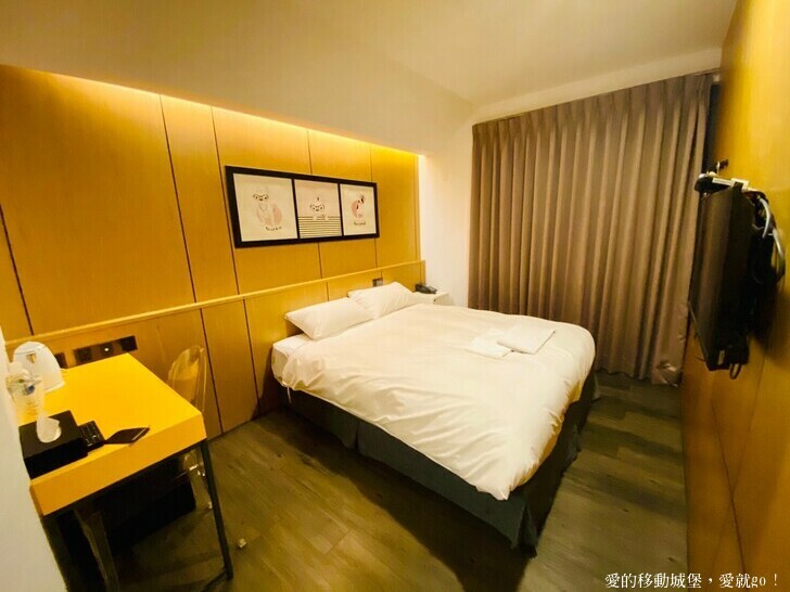 【台中住宿推薦】 逢甲25行館 就隱藏在逢甲巷弄裡 平價舒適 台中說走就走的輕旅行必選 緊鄰秋紅谷生態公園 愛就一起快樂GO !!