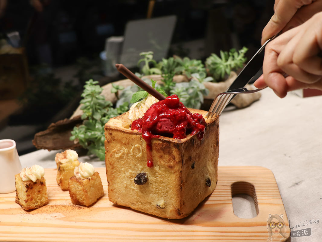 披薩樹PIZZAHOOD 義大利獨特方形pizza餅皮，香酥薄脆 - Lexies Blog，寫食派