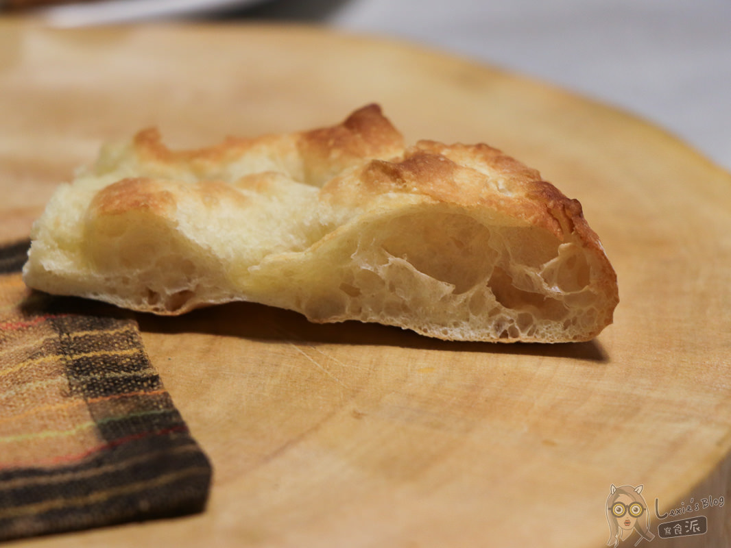 披薩樹PIZZAHOOD 義大利獨特方形pizza餅皮，香酥薄脆 - Lexies Blog，寫食派