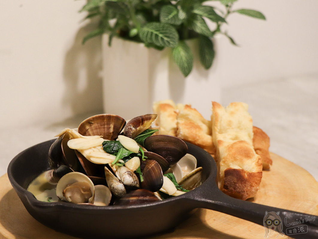 披薩樹PIZZAHOOD 義大利獨特方形pizza餅皮，香酥薄脆 - Lexies Blog，寫食派