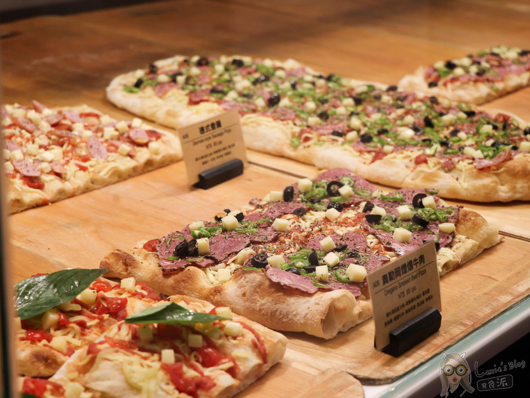 披薩樹PIZZAHOOD 義大利獨特方形pizza餅皮，香酥薄脆 - Lexies Blog，寫食派