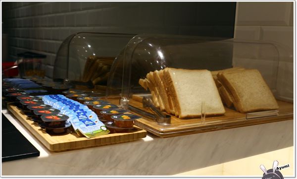 旅居文旅：[住宿]►桃園中壢區◄旅居文旅－出國旅行，旅居文旅！桃園住宿推薦/免費桃園高鐵/機場接送旅館/自助式早餐豐盛好吃