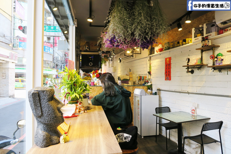 板橋 3PM 熱壓吐司專賣 單人吧檯