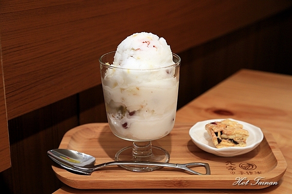 元幸の手作冰:【台南美食】古早味靈魂的日式風格冰品店!用家人的心意結合創意的一碗冰:元幸の手作冰 元幸の手作冰:【台南美食】古早味靈魂的日式風格冰品店!用家人的心意結合創意的一碗冰:元幸の手作冰