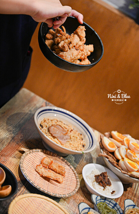 台中首家拉麵吃到飽，叉燒、糖心蛋、10多樣炸物小菜通通吃到飽