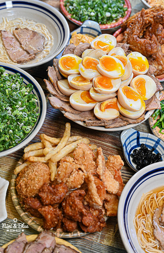 台中首家拉麵吃到飽，叉燒、糖心蛋、10多樣炸物小菜通通吃到飽