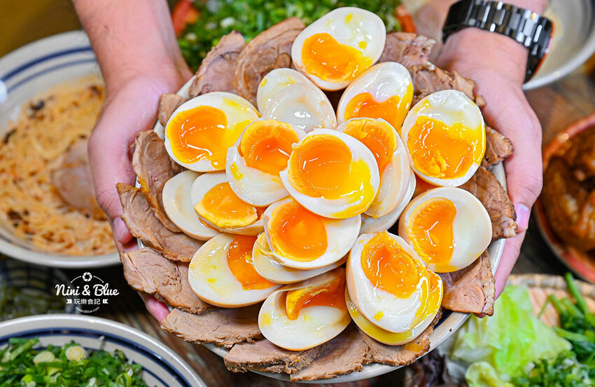 台中首家拉麵吃到飽，叉燒、糖心蛋、10多樣炸物小菜通通吃到飽