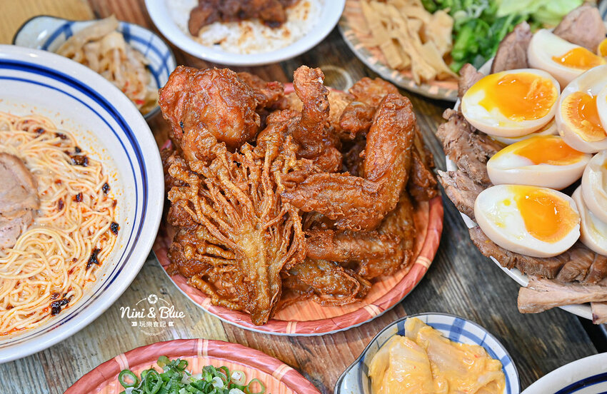 台中首家拉麵吃到飽，叉燒、糖心蛋、10多樣炸物小菜通通吃到飽