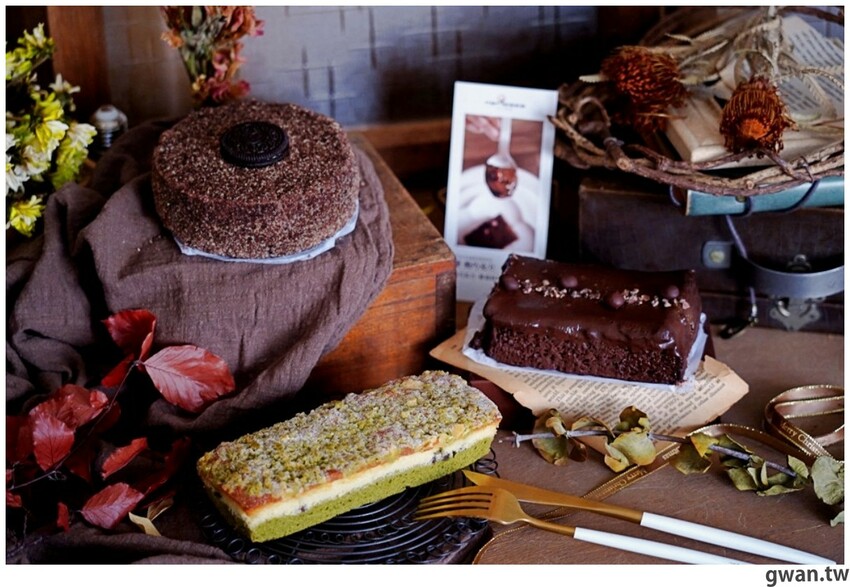 台中首見日本千葉樹幹拉麵,重達3斤光看就飽了,還能免費加麵加湯!