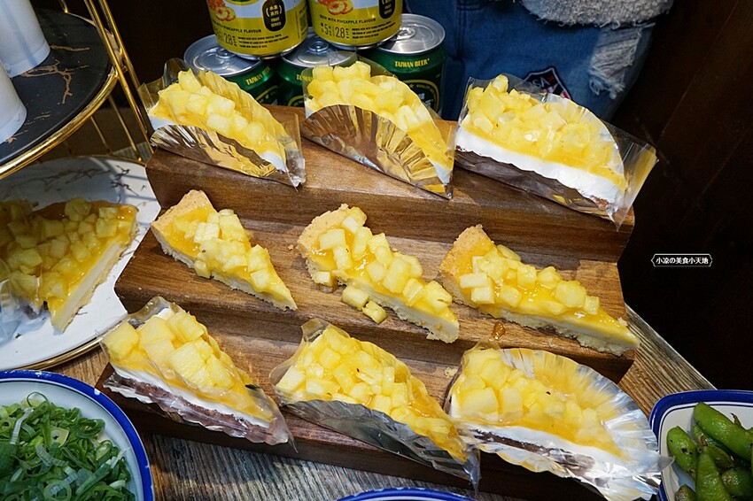 台中超狂拉麵+浮誇關廟鳳梨吃到飽只要399元，光嗑整顆關廟鳳梨、鳳梨啤酒就回本，再爽嗑40道以上食材！！