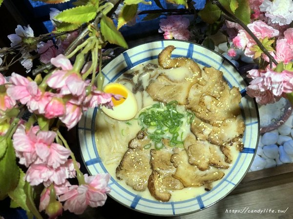 山禾堂拉麵-台中店:台中美食│山禾堂拉麵-台中店〃大里好吃拉麵推薦!拉麵只賣一種湯頭,每碗拉麵還可免費加麵2次~