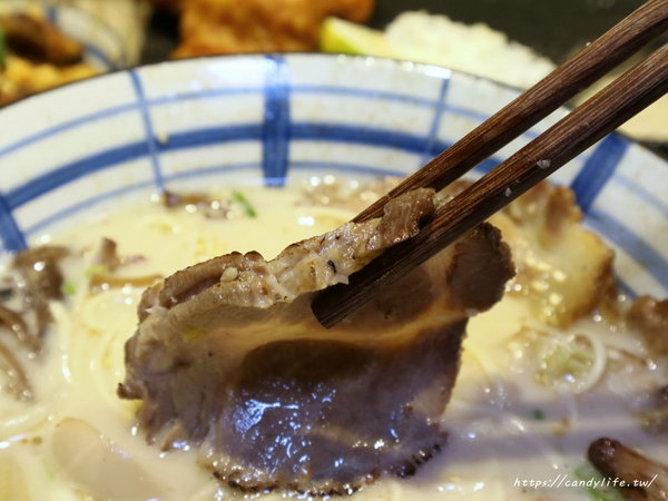 山禾堂拉麵-台中店:台中美食│山禾堂拉麵-台中店〃大里好吃拉麵推薦!拉麵只賣一種湯頭,每碗拉麵還可免費加麵2次~