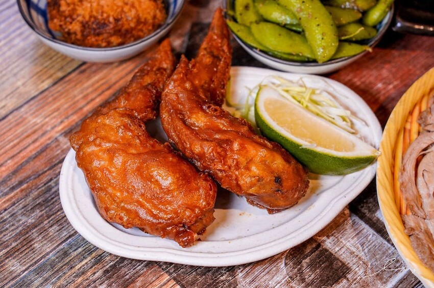 山禾堂大里店 |台中拉麵推薦,加99元日式叉燒肉吃到飽、加麵無限次,挑戰地表最高最划算拉麵! - 艾薇覓食趣