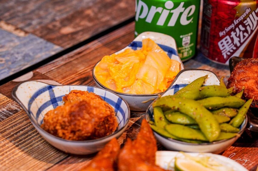 山禾堂大里店 |台中拉麵推薦,加99元日式叉燒肉吃到飽、加麵無限次,挑戰地表最高最划算拉麵! - 艾薇覓食趣