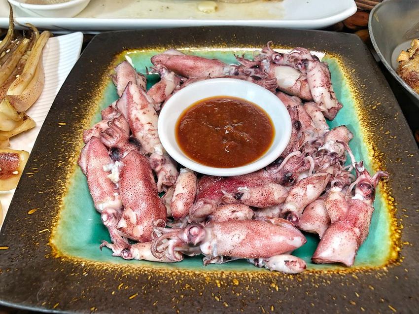 台南宵夜推薦【火熊串燒】日式獨家風味串燒 宵夜聚餐好選擇 內文有新菜單|台南美食