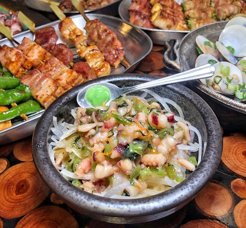 台南宵夜推薦【火熊串燒】日式獨家風味串燒 宵夜聚餐好選擇 內文有新菜單|台南美食