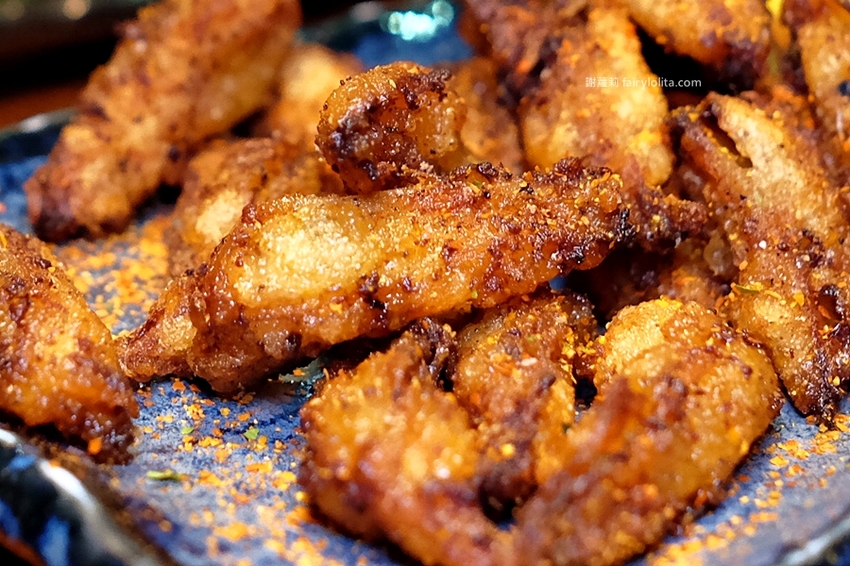 Yakingtori 酒侍串說。隱密巷弄超低調，假日一位難求，就連日本人也愛來！ @蹦啾♥謝蘿莉 La vie heureuse