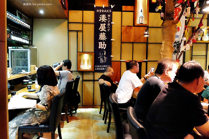 Yakingtori 酒侍串說。隱密巷弄超低調，假日一位難求，就連日本人也愛來！ @蹦啾♥謝蘿莉 La vie heureuse