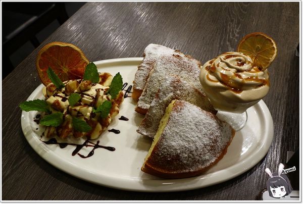 瓦法奇朵Waffogato(台北車站店)：[食記]►台北中正區◄台北車站附近的W.瓦法奇朵咖啡館、不管想吃鍋還是義大利麵、排餐、下午茶，這邊通通一次滿足你（妳）