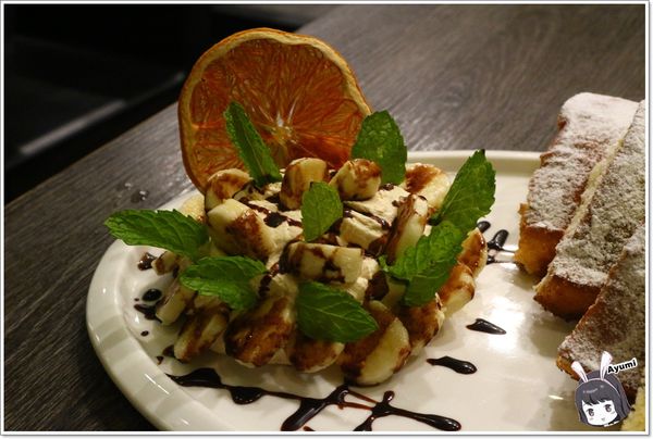 瓦法奇朵Waffogato(台北車站店)：[食記]►台北中正區◄台北車站附近的W.瓦法奇朵咖啡館、不管想吃鍋還是義大利麵、排餐、下午茶，這邊通通一次滿足你（妳）