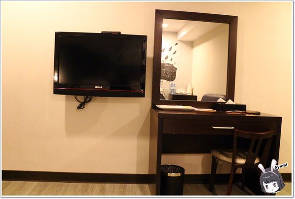 默砌旅店新世代高雄館：[住宿]►高雄苓雅區◄默砌旅店新世代高雄館－房間乾淨舒適近捷運三多商圈一號出口