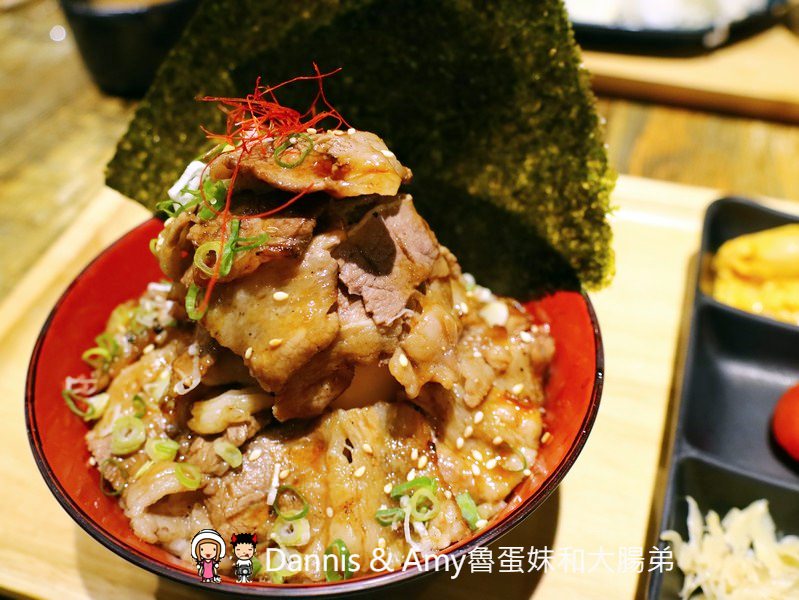 《澎湖美食》馬公市區嵐山熟成牛かつ專売。日式炸牛排定食。牛五花爆肉山丼。澎湖花火節嘗鮮菜單分享 ︱影片