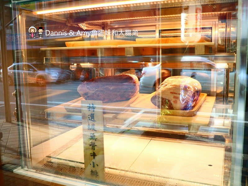 《澎湖美食》馬公市區嵐山熟成牛かつ專売。日式炸牛排定食。牛五花爆肉山丼。澎湖花火節嘗鮮菜單分享 ︱影片