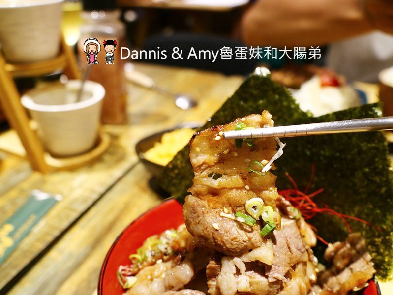 《澎湖美食》馬公市區嵐山熟成牛かつ專売。日式炸牛排定食。牛五花爆肉山丼。澎湖花火節嘗鮮菜單分享 ︱影片